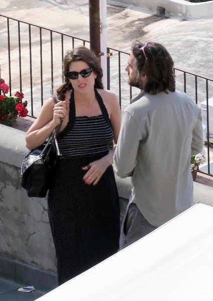 Charlotte-Casiraghi-and-Dimitri-Rassam-have-a-romantic-getaway-out-and-about-in-Positano-19.jpg