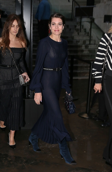 charlotte-casiraghi-chanel-cruise-collection-in-paris-france-05-03-2017-4.jpg