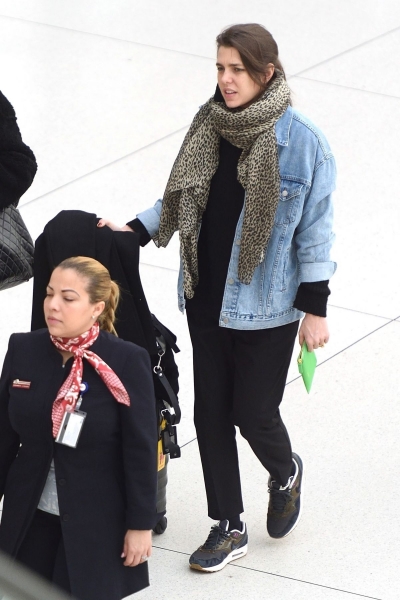 charlotte-casiraghi-seen-at-the-jfk-airport-in-new-york-city-0.jpg