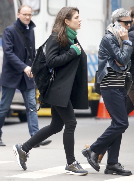 charlotte-casiraghi-out-for-shopping-in-new-york-city-7.jpg